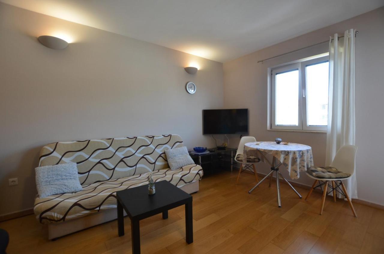 Rita Apartment Cocaletto Ровин Екстериор снимка